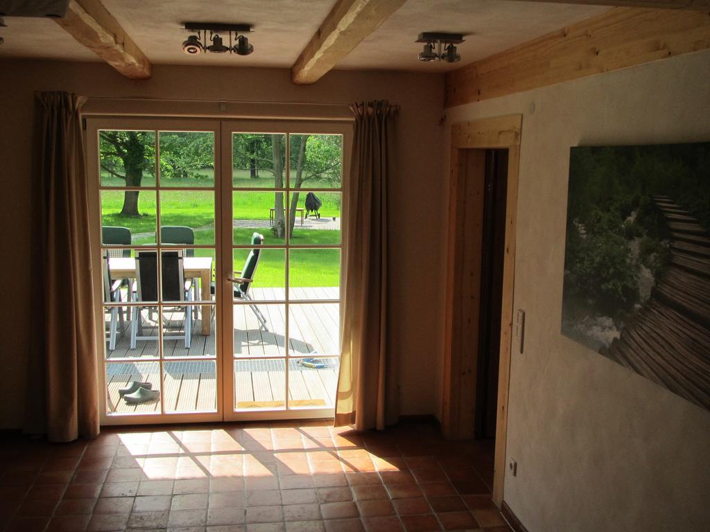 Exklusives Holzhaus Villa Burg  Ruang foto