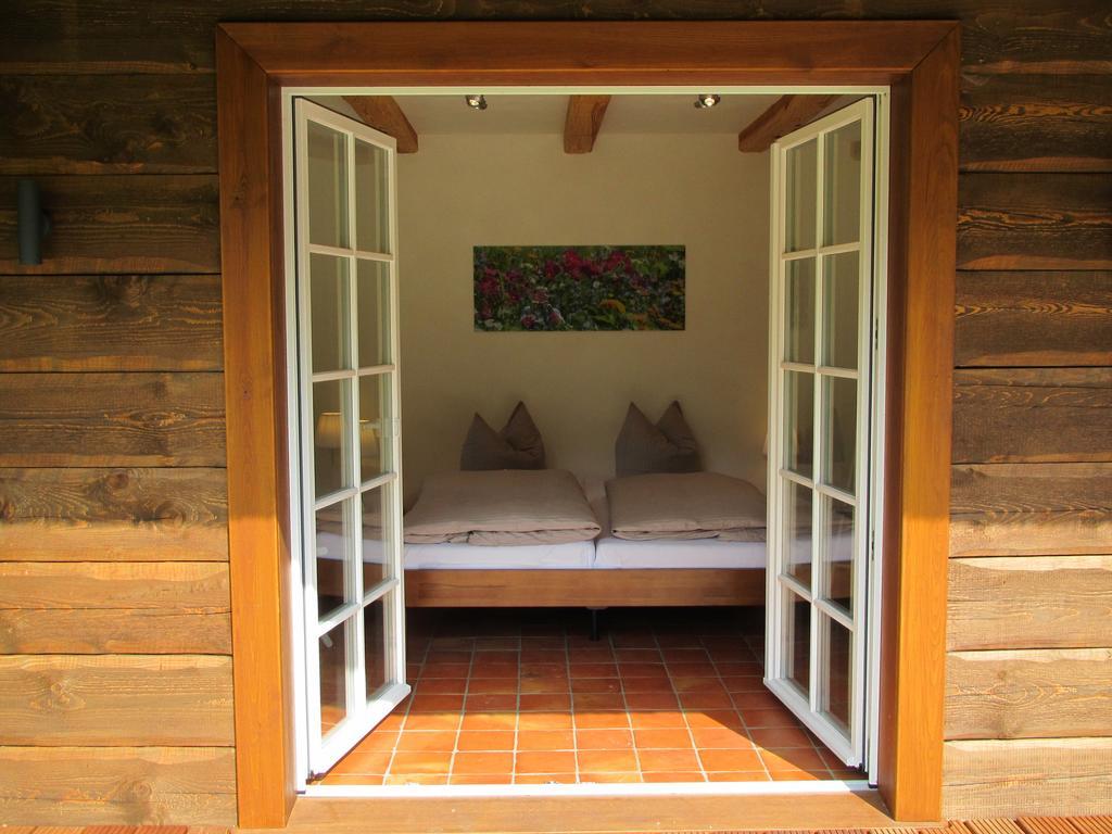 Exklusives Holzhaus Villa Burg  Ruang foto