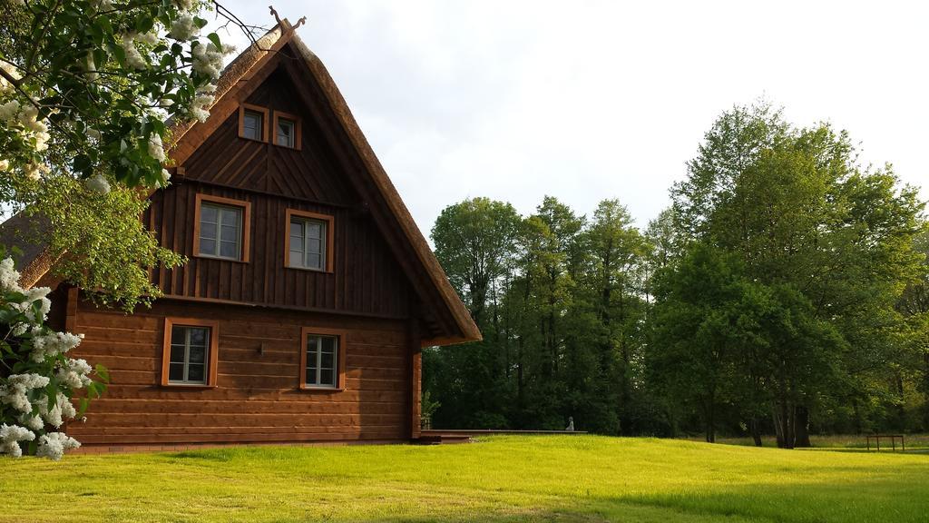 Exklusives Holzhaus Villa Burg  Ruang foto