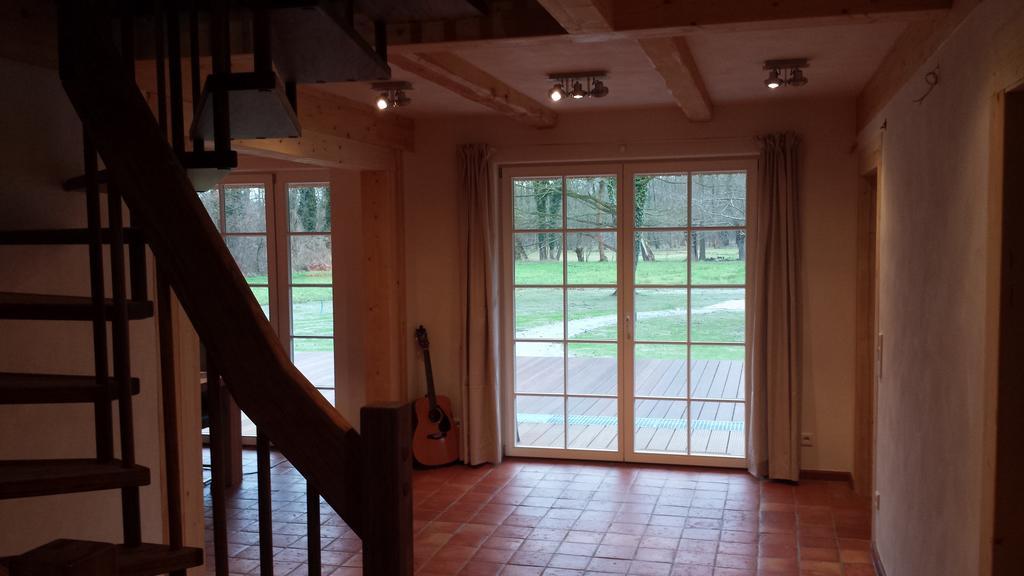 Exklusives Holzhaus Villa Burg  Ruang foto